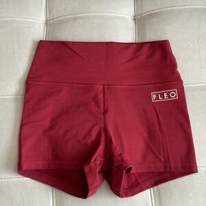 FLEO True High Rise, 2in inseam, medium, deep red